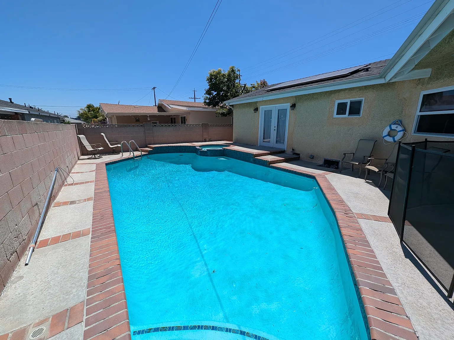 3 bed, 1824 sqft, $3,650 — Photo 4