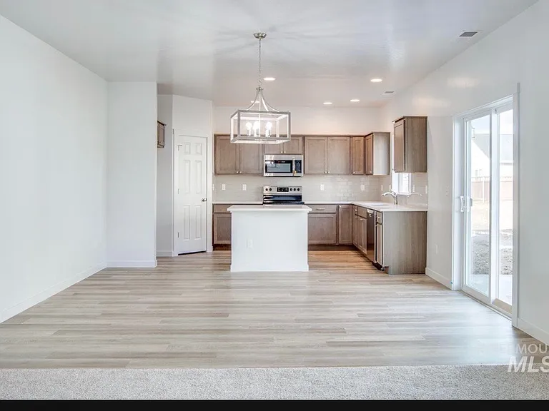 5940 S Sturgeon Way — Photo 2