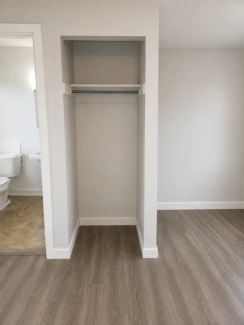 Rapids Studio Apartments — Photo 4