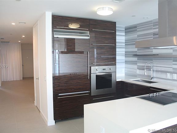 2nd image of 1100 Biscayne Blvd Unit 2