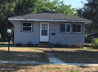1025 E Forest Ave, Muskegon, MI 49442