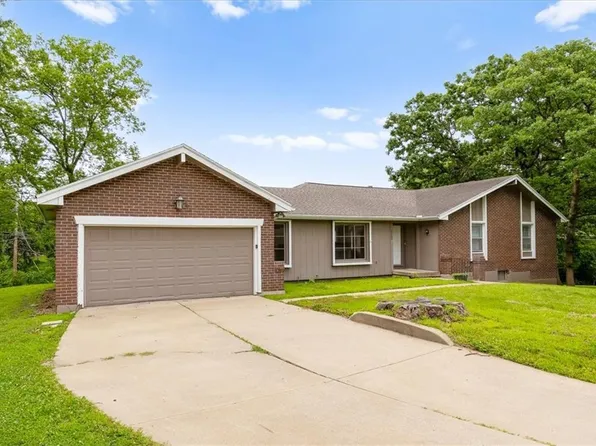 9905 Wayne Ave, Kansas City, MO 64131
