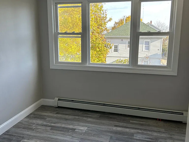 18 Arlington St — Photo 14