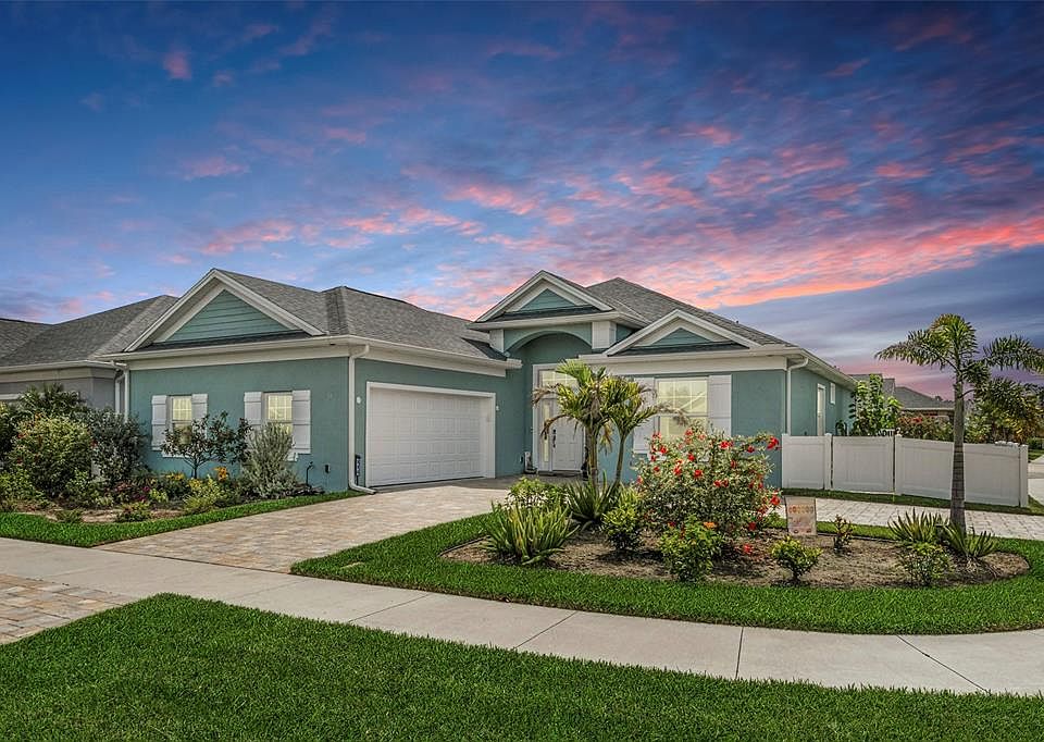1st image of 233 Venetian Palms BOULEVARD