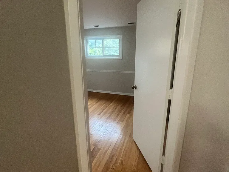 3634 Runnymede Blvd — Photo 31