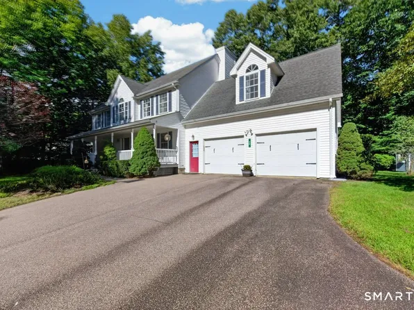28 Tanglewood Drive, Preston, CT 06365