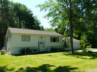 10 Philip St, Cumberland, ME 04021