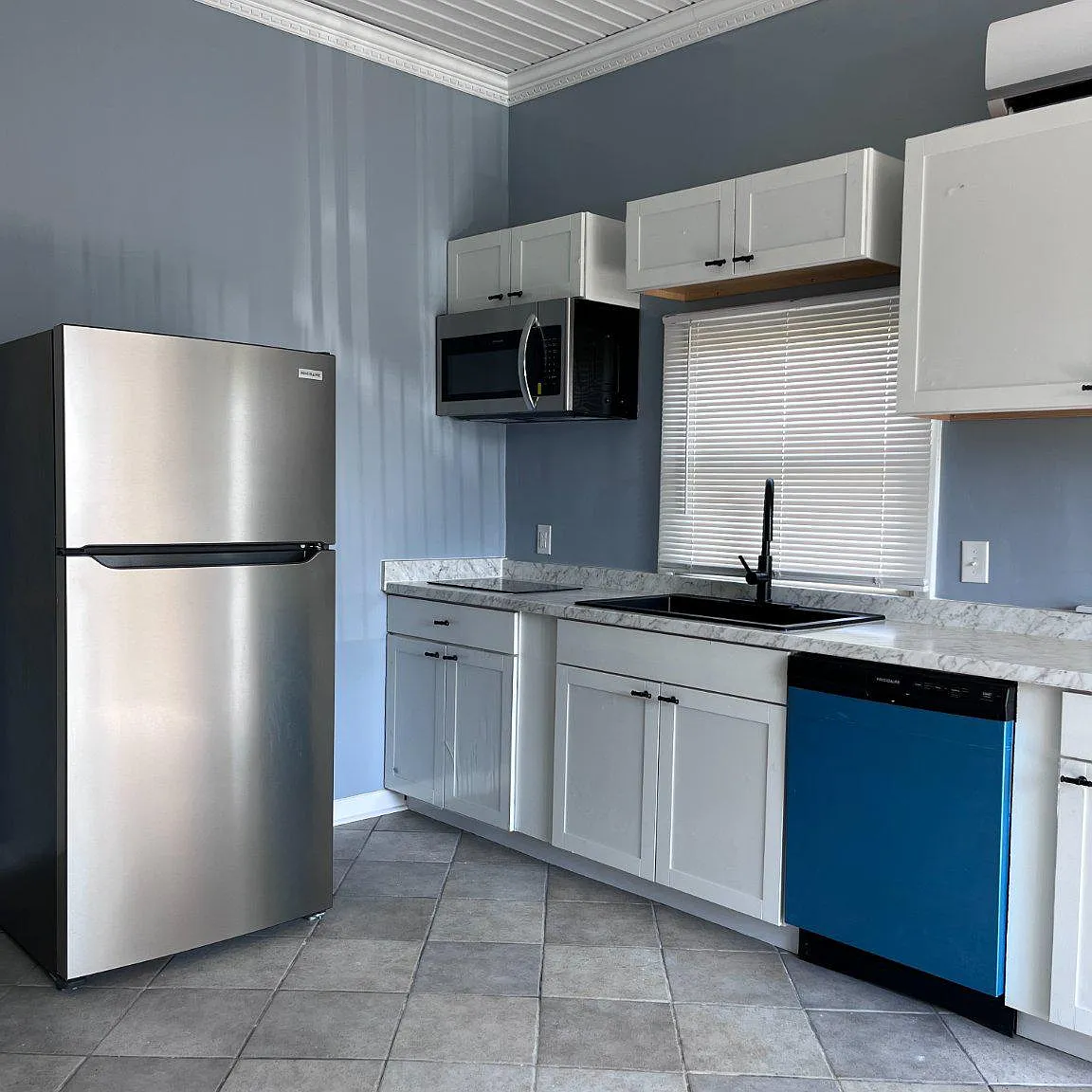1 bed, 1.0 bath, 250 sqft, $1,495 — Photo 1