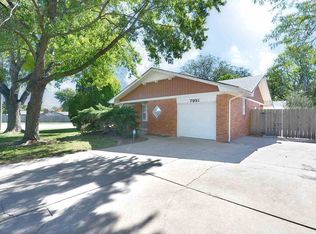 7921 E Watson Ln, Wichita, KS 67207