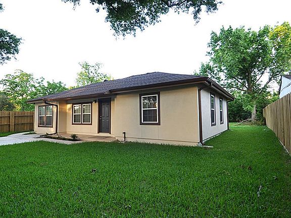 3rd image of 6623 Sherwood Dr