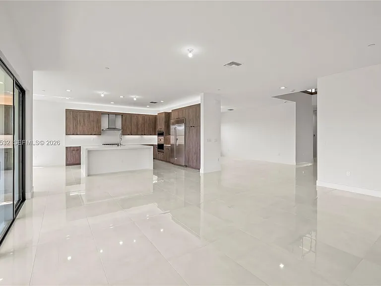 12865 Wingspan Ct — Photo 19