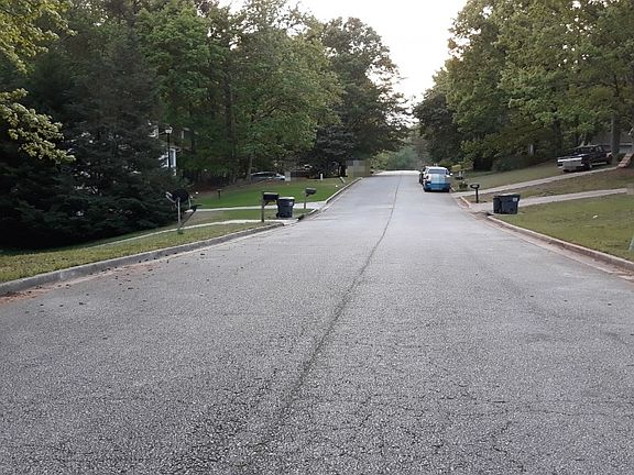 5th image of 4629 Hamlet Walk SE