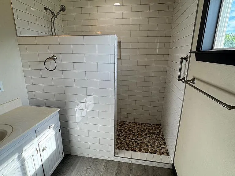 2078 Lower Crabapple Rd — Photo 29