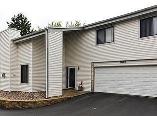 5544 Bimini Dr, Minnetonka, MN 55343