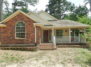 307 Wildwood Trl, Holly Lake Ranch, TX 75765