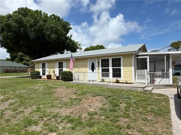 2326 15th St SW, Vero Beach, FL 32962