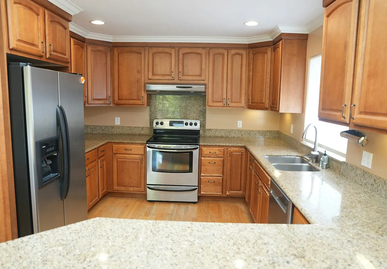 300 Ridgeway Road, Unit A — Photo 4