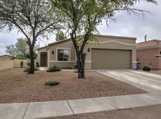 252 E Corte Rancho Encanto, Sahuarita, AZ 85629