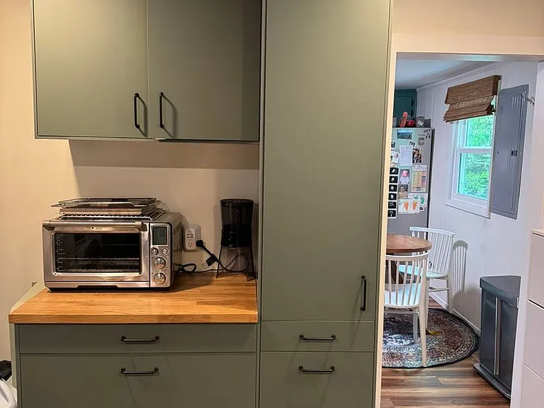 150 Hillside St — Photo 9