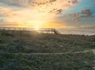 617 E Arctic Ave, Folly Beach, SC 29439