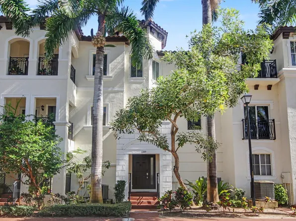 1209 Coastal Bay Blvd, Boynton Beach, FL 33435