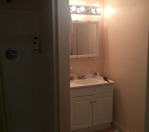 4th image of 106A Westover Ave