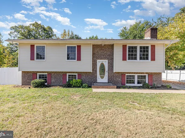 5500 Peters Ln, Fredericksburg, VA 22407