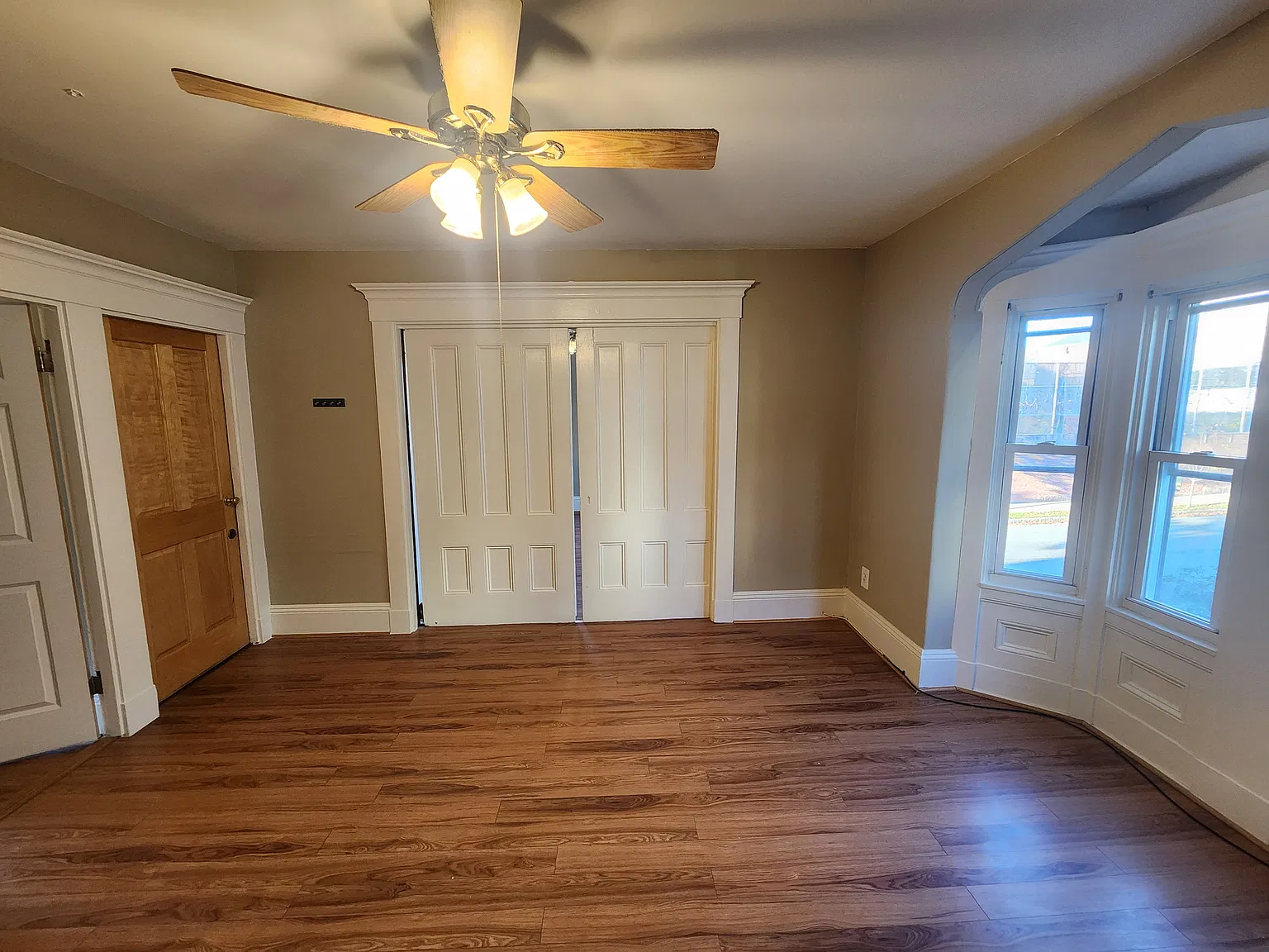 390 Union St — Photo 2