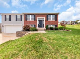 203 Coblestone Dr, Burgettstown, PA