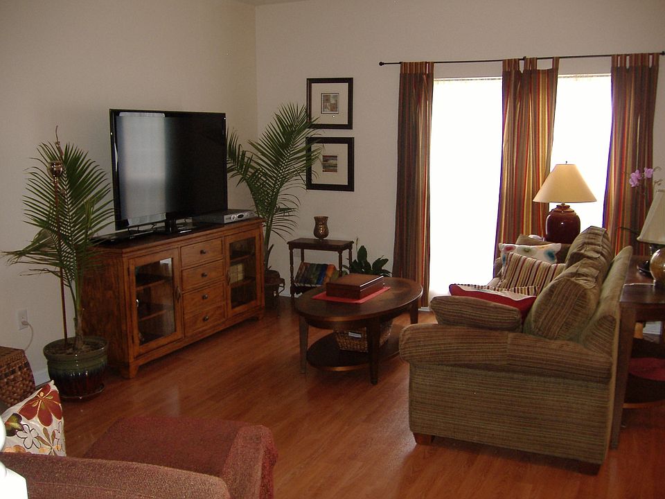 Open Living Area