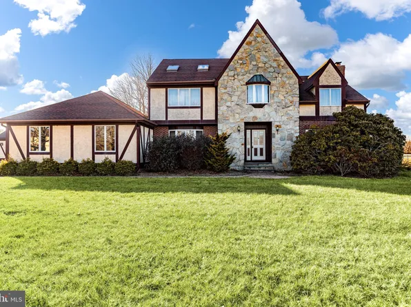74 Harker Rd, Chesterfield, NJ 08515