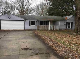 55201 Orange Rd, South Bend, IN 46628