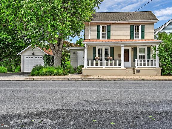4th image of 536 W High St
