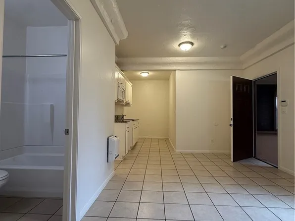 2012 E 7th St #I, Long Beach, CA 90804