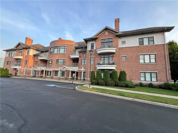 295 Market St APT 126, Beaver, PA 15009