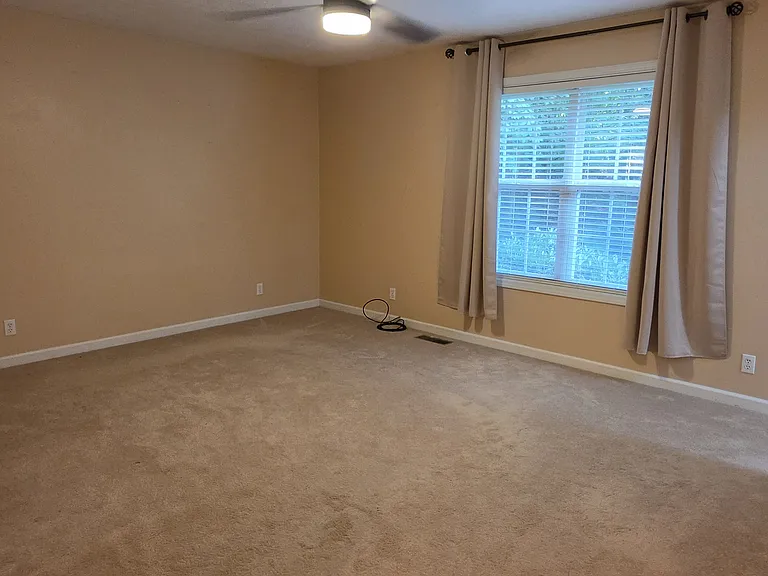 3115 Dogwood Ln — Photo 34