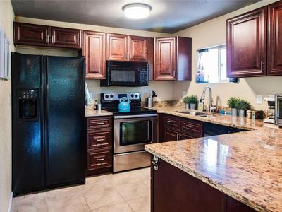 725 Harlan St, Lakewood, CO, 80214