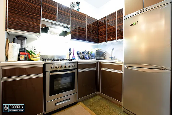 Rented by null | media 25