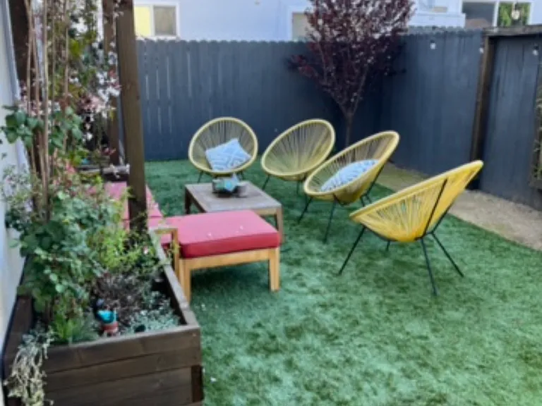 Ladera St — Photo 1