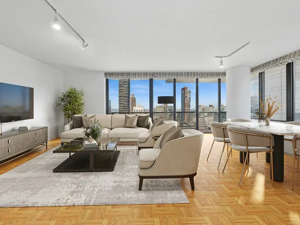 161 West 61st Street 33F image 1 of 17