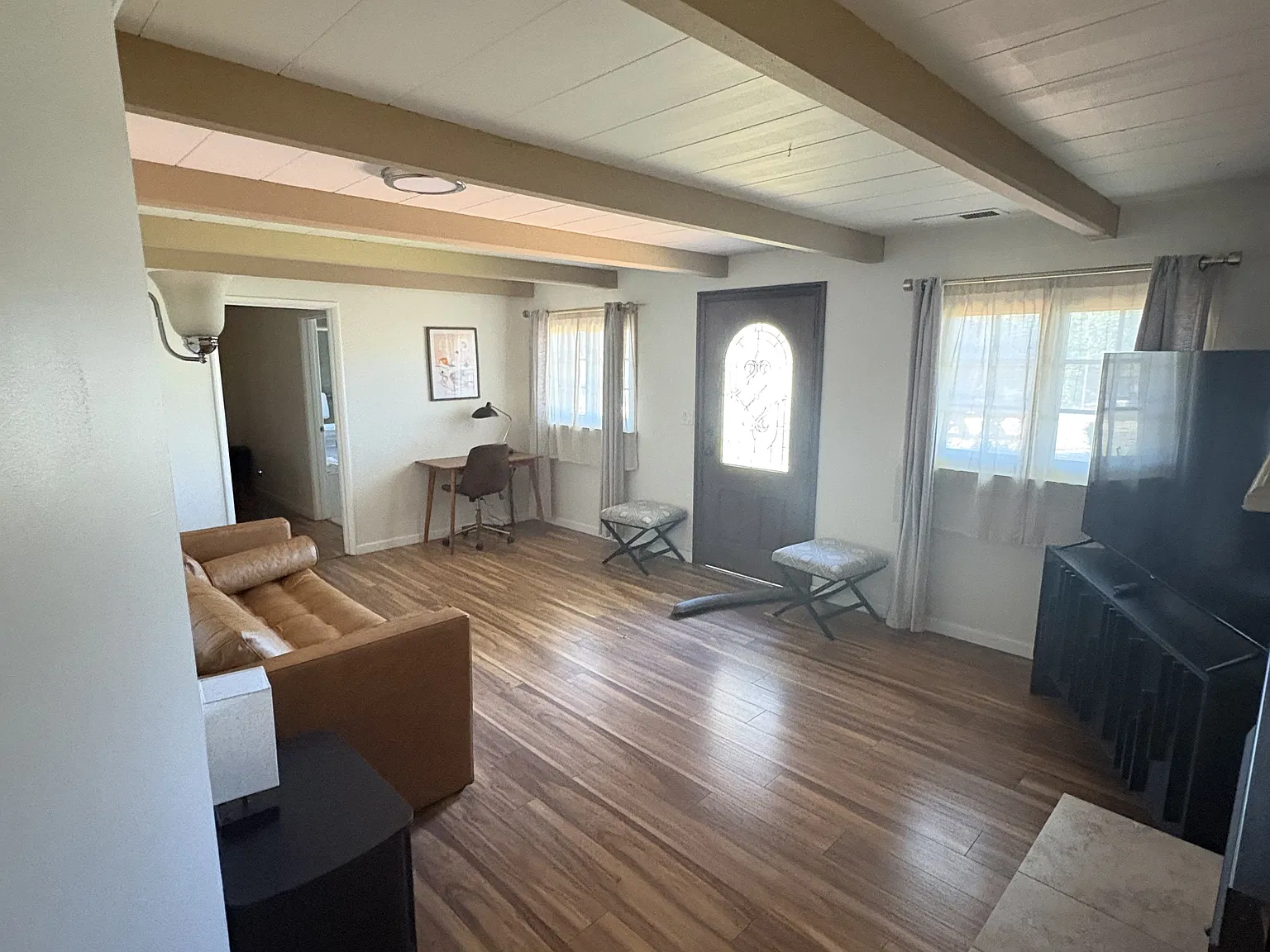 1 bed, 700 sqft, $2,100 — Photo 4