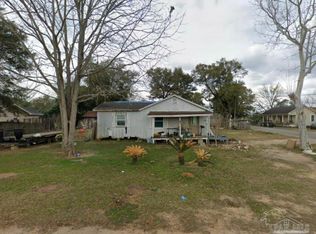 1172 Kemala Ave, Molino, FL 32577