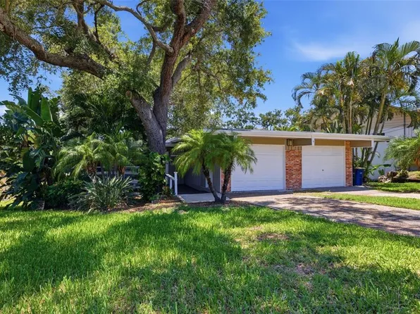 1918 Byram Dr, Clearwater, FL 33755