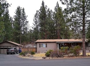 61082 Chuckanut Dr, Bend, OR 97702