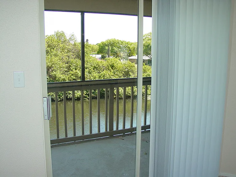 9100 Martin Luther King St N #314 — Photo 18