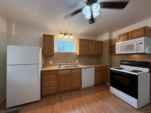 483 2nd St #37 — Photo 8