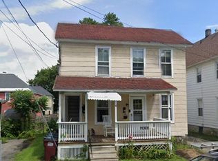 4 Fruit St, Gloversville, NY 12078