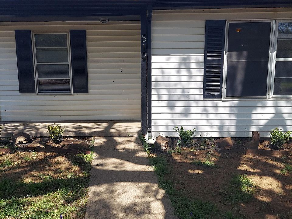 1st image of 512 NW 3rd St #A
