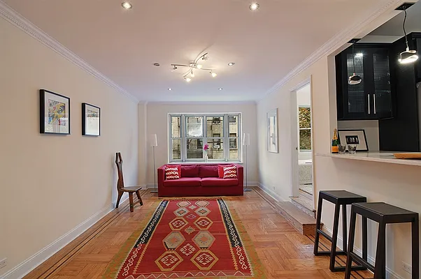 Sold by Corcoran | media 24