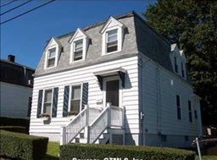 79 Spring St, Norwich, CT 06360